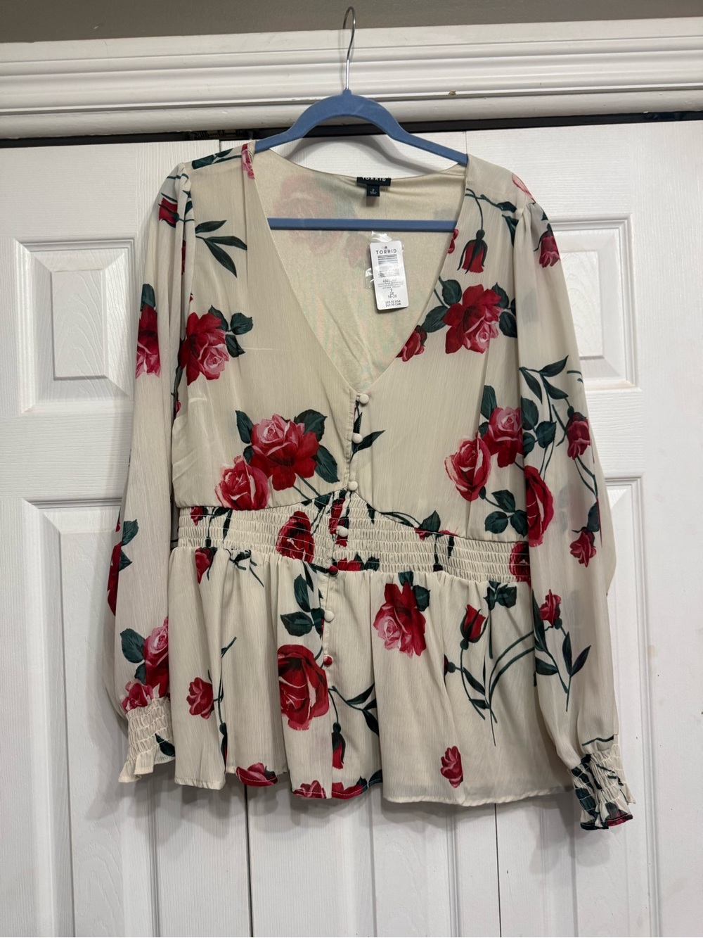 torrid Cream Blouse with Red Rose Print
